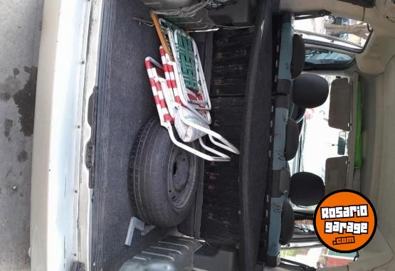 Utilitarios - Peugeot Partner patagonia 2007 Diesel 225000Km - En Venta