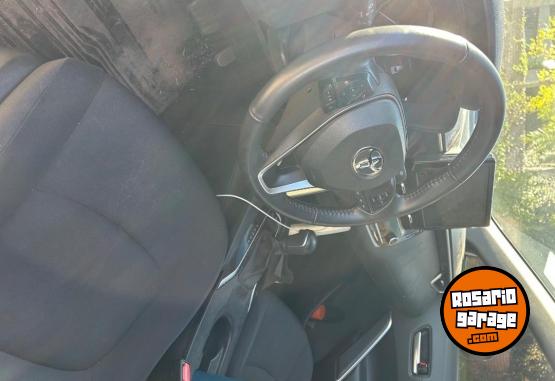 Autos - Toyota Corolla cross xei h�brido 2022 Electrico / Hibrido 67000Km - En Venta