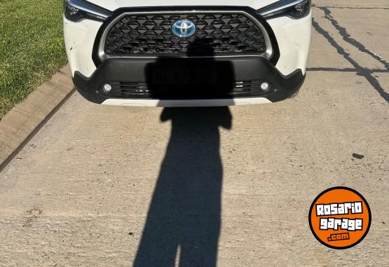Autos - Toyota Corolla cross xei h�brido 2022 Electrico / Hibrido 67000Km - En Venta