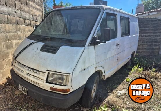 Utilitarios - Renault Trafic 1993 Diesel 111111Km - En Venta