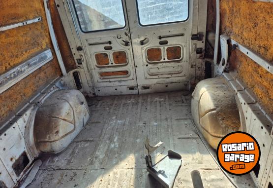 Utilitarios - Renault Trafic 1993 Diesel 111111Km - En Venta