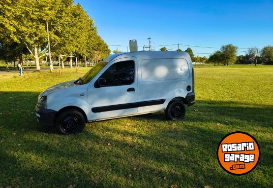 Utilitarios - Renault Kangoo 2007 Diesel 276000Km - En Venta