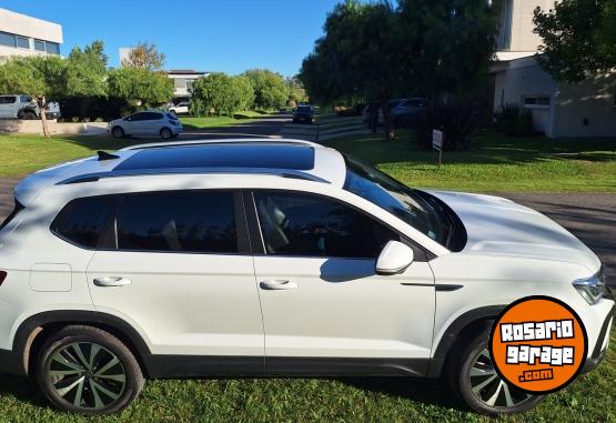 Autos - Volkswagen Taos HIGHLINE AT 2021 Nafta 31000Km - En Venta