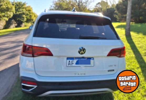 Autos - Volkswagen Taos HIGHLINE AT 2021 Nafta 31000Km - En Venta