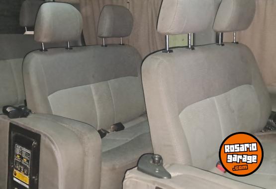 Utilitarios - Hyundai H1 2006 Diesel 380000Km - En Venta