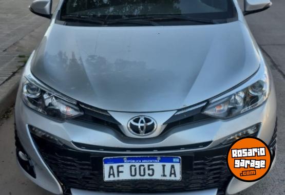 Autos - Toyota YARIS XLS CVT. AUTOMATICO 2021 Nafta 39000Km - En Venta