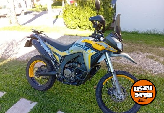 Motos - Voge 300 RALLY 2024 Nafta 10600Km - En Venta