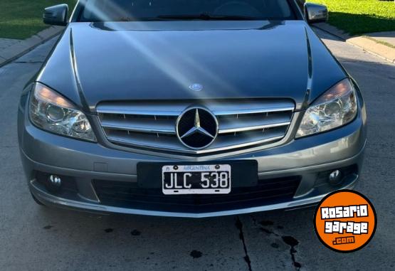 Autos - Mercedes Benz C200 2010 Nafta 206000Km - En Venta