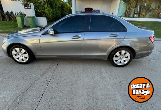 Autos - Mercedes Benz C200 2010 Nafta 206000Km - En Venta