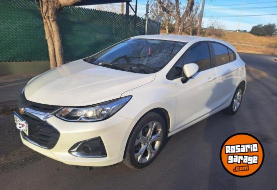 Autos - Chevrolet cruze 2022 Nafta 90000Km - En Venta