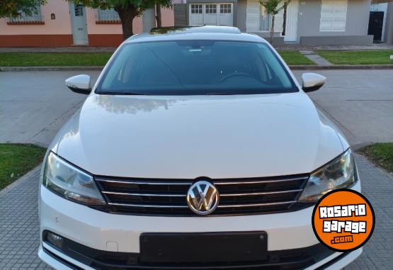 Autos - Volkswagen Vento Highline 2018 Nafta 106000Km - En Venta