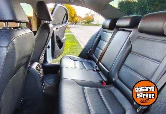 Autos - Volkswagen Vento Highline 2018 Nafta 106000Km - En Venta