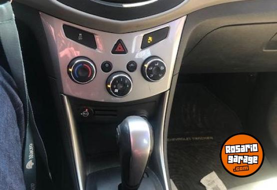 Autos - Chevrolet Tracker 1.8 LTZ Aw 2015 GNC 183600Km - En Venta