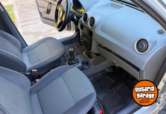 Autos - Volkswagen Gol 2011 Nafta 149000Km - En Venta