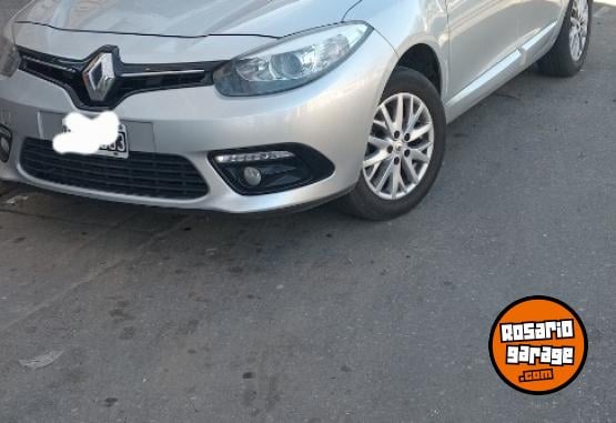 Autos - Renault Fluence 2015 GNC 98000Km - En Venta