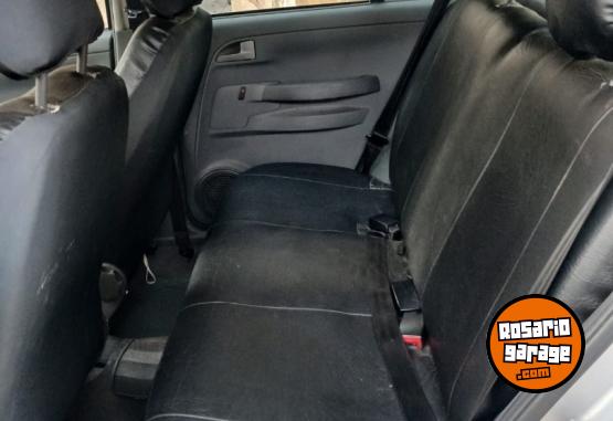 Autos - Volkswagen SURAN 2010 GNC 154000Km - En Venta