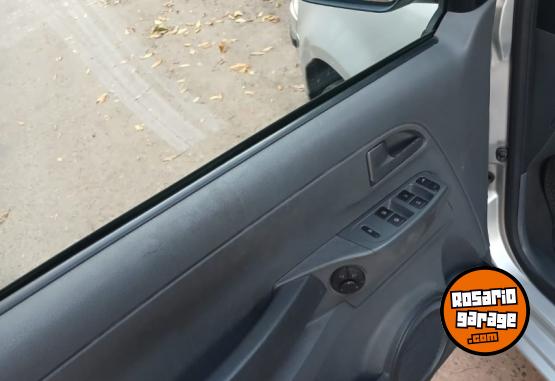 Autos - Volkswagen SURAN 2010 GNC 154000Km - En Venta