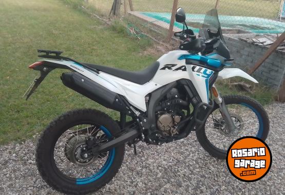 Motos - Voge 300 Rally 2023 Nafta 9100Km - En Venta