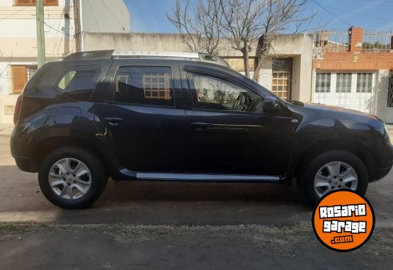 Autos - Renault Duster con GNC 2016 GNC 93000Km - En Venta