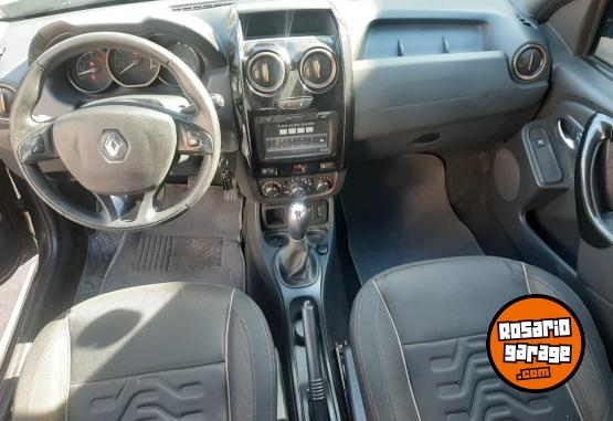 Autos - Renault Duster con GNC 2016 GNC 93000Km - En Venta