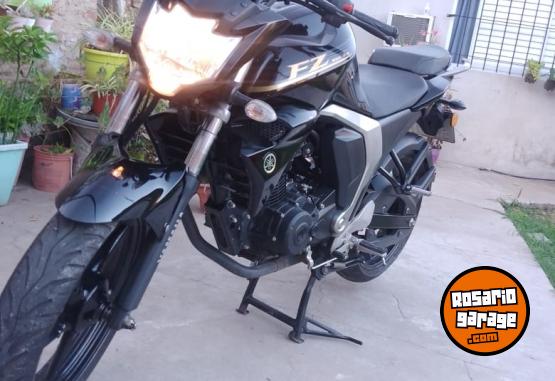 Motos - Yamaha FZ 2.0 2017 Nafta 9000Km - En Venta