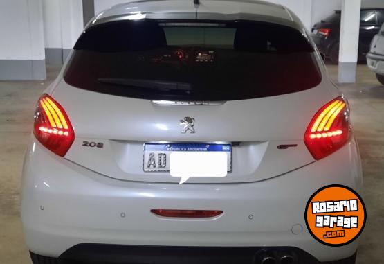 Autos - Peugeot 208 GT 2018 Nafta 98000Km - En Venta