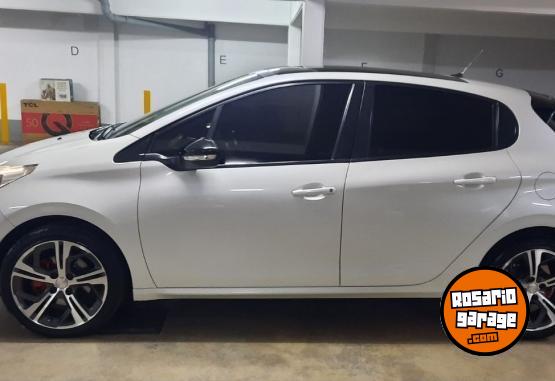 Autos - Peugeot 208 GT 2018 Nafta 98000Km - En Venta