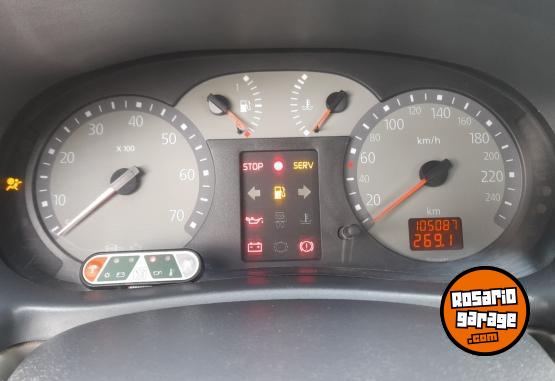 Autos - Renault CLIO2 F2 TRICUERPO DIESEL 2005 Diesel 105000Km - En Venta