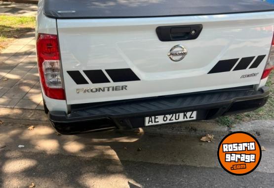 Camionetas - Nissan Frontier CD 2.3 D 4X2 MT 2021 Nafta 80000Km - En Venta