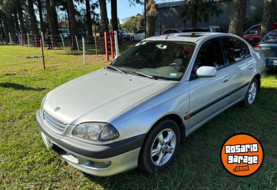 Autos - Toyota Corona 2.0 1998 Nafta 156000Km - En Venta