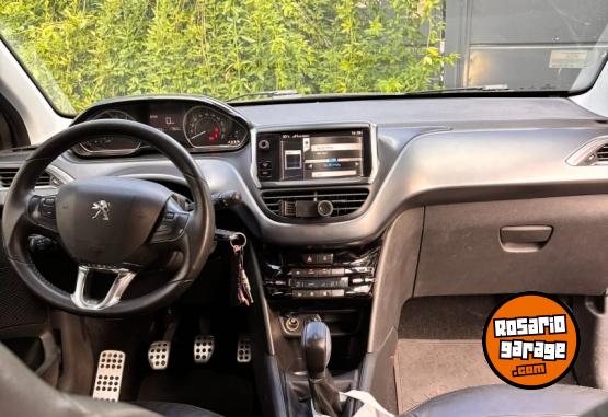 Autos - Peugeot 208 Feline Pack Cuir 2013 Nafta 115000Km - En Venta