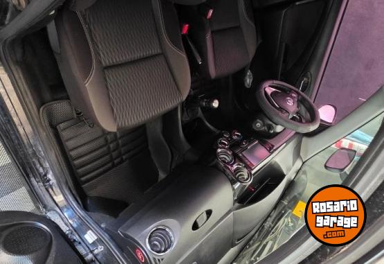 Autos - Toyota Etios 2018 Nafta 102000Km - En Venta
