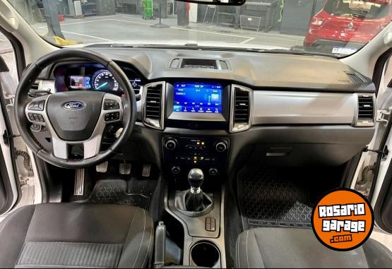 Camionetas - Ford RANGER XLT 2021 Nafta 54000Km - En Venta