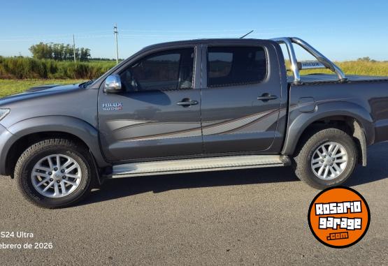 Camionetas - Toyota Hilux 2015 Diesel 220000Km - En Venta