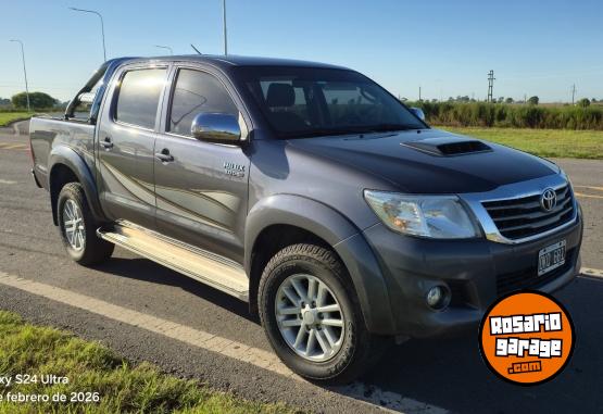 Camionetas - Toyota Hilux 2015 Diesel 220000Km - En Venta