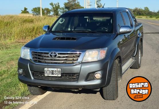 Camionetas - Toyota Hilux 2015 Diesel 220000Km - En Venta