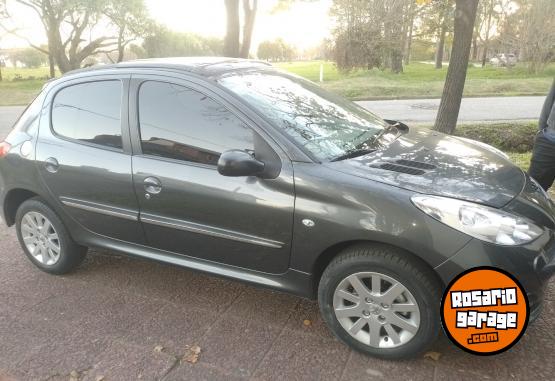 Autos - Peugeot 207 Compac 2012 Nafta 107000Km - En Venta