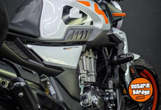 Motos - Zontes 350 2024 Nafta 6500Km - En Venta