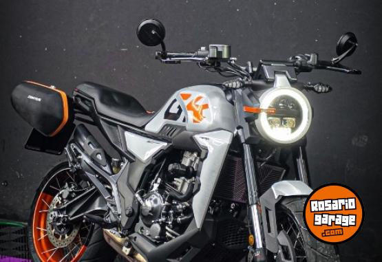 Motos - Zontes 350 2024 Nafta 6500Km - En Venta
