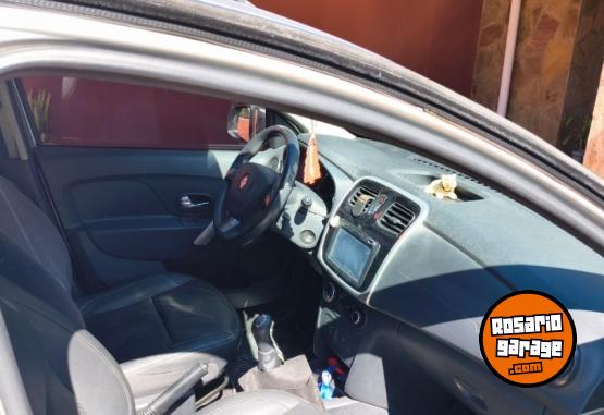 Autos - Renault Sandero 2017 Nafta 70000Km - En Venta