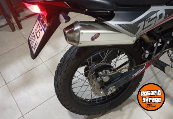 Motos - Motomel Skua 2025 Nafta 11000Km - En Venta