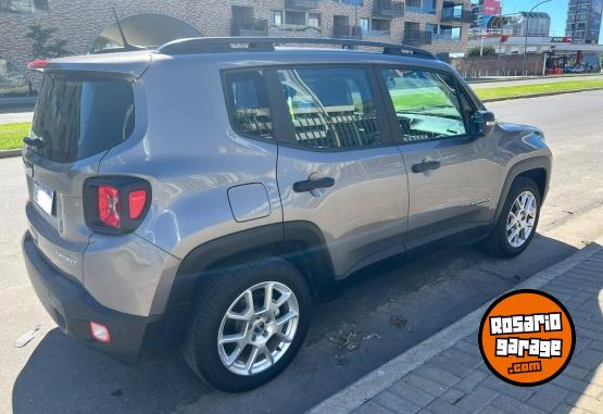Camionetas - Jeep Renegade 2020 Nafta 24000Km - En Venta