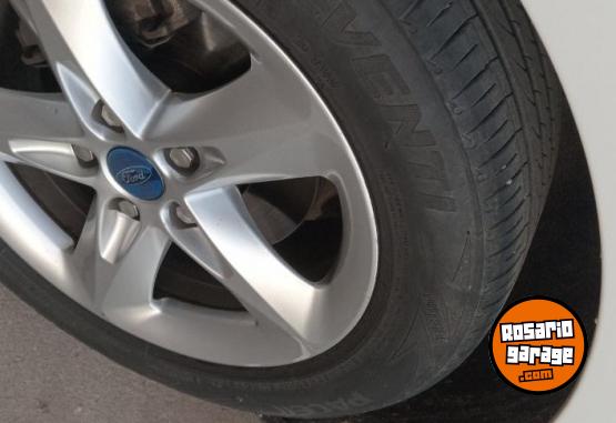 Autos - Ford Focus trend plus 2.0 2012 Nafta 156000Km - En Venta