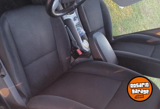 Autos - Ford Focus trend plus 2.0 2012 Nafta 156000Km - En Venta