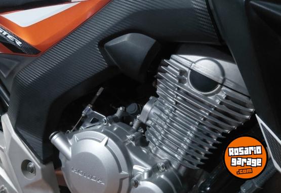 Motos - Honda Twister new 250 2017 Nafta 22000Km - En Venta