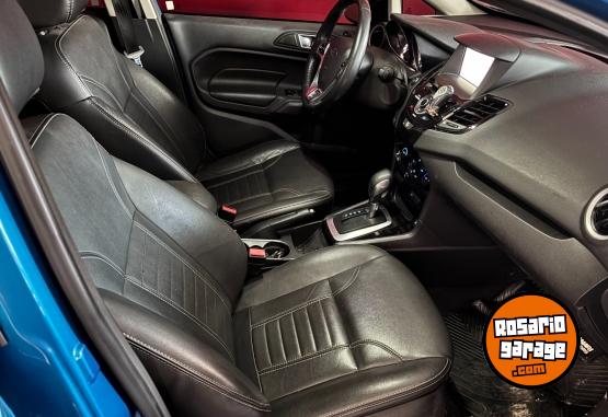Autos - Ford FIESTA KINETIC  TITANIUM 2015 Nafta 68000Km - En Venta