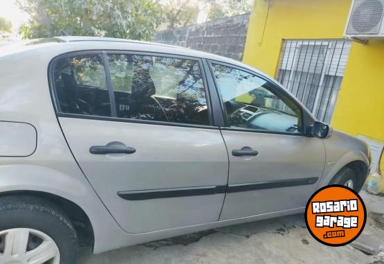Autos - Renault Megame 2007 Nafta 240000Km - En Venta