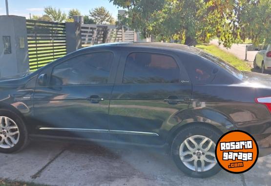 Autos - Fiat Grand Sienna Essence 1.6 2014 Nafta 211470Km - En Venta