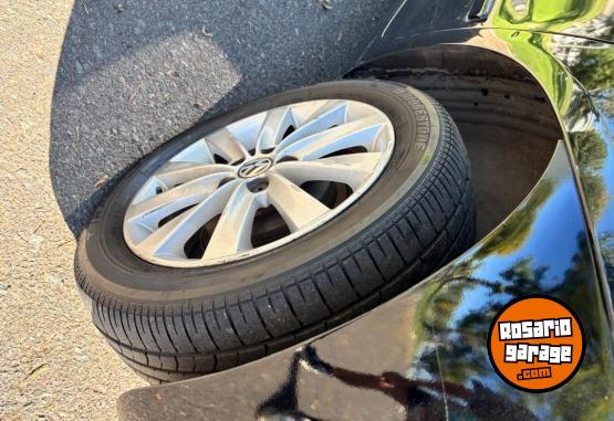 Autos - Volkswagen Fox 2010 Nafta 139000Km - En Venta