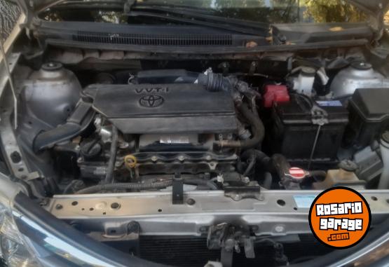 Autos - Toyota Etios 2016 Nafta 85000Km - En Venta